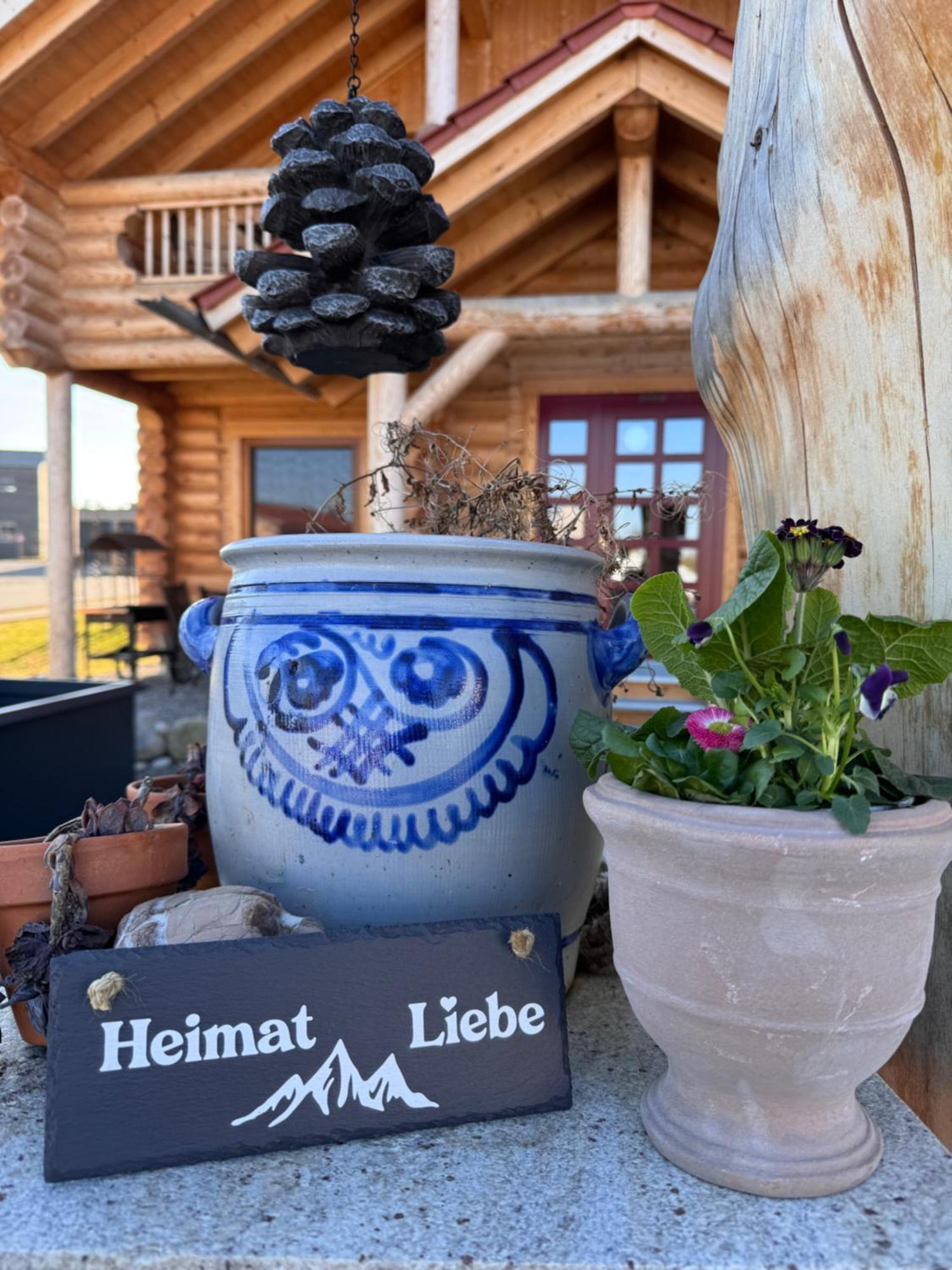 "Allgaeu-Herzl" Alpenchalet Fuer Zwei Ruckholz Exterior photo